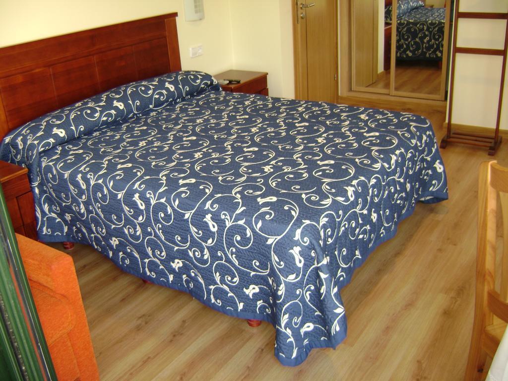 Hostal Santa Baia Ribadumia Rom bilde